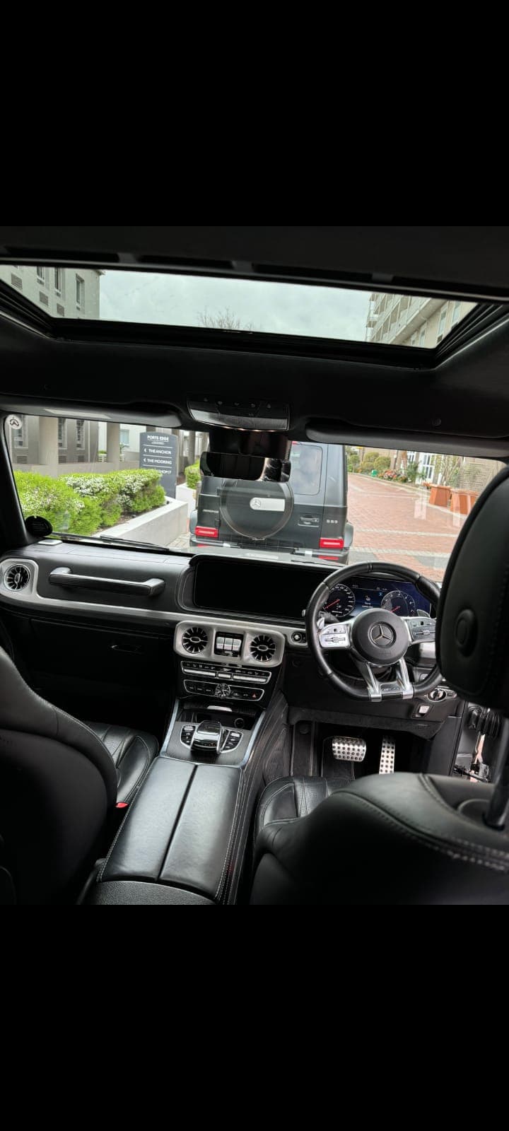 Mercedes-AMG G63 — photo 2