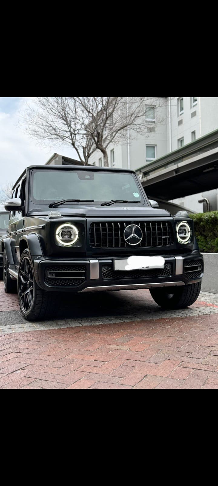 Mercedes-AMG G63 — photo 1